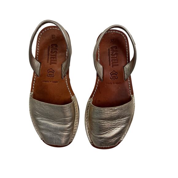 Castell Metallic Gold Leather Sling Back Sandals Made in Spain Women's Size 6.5 - Picture 1 of 9